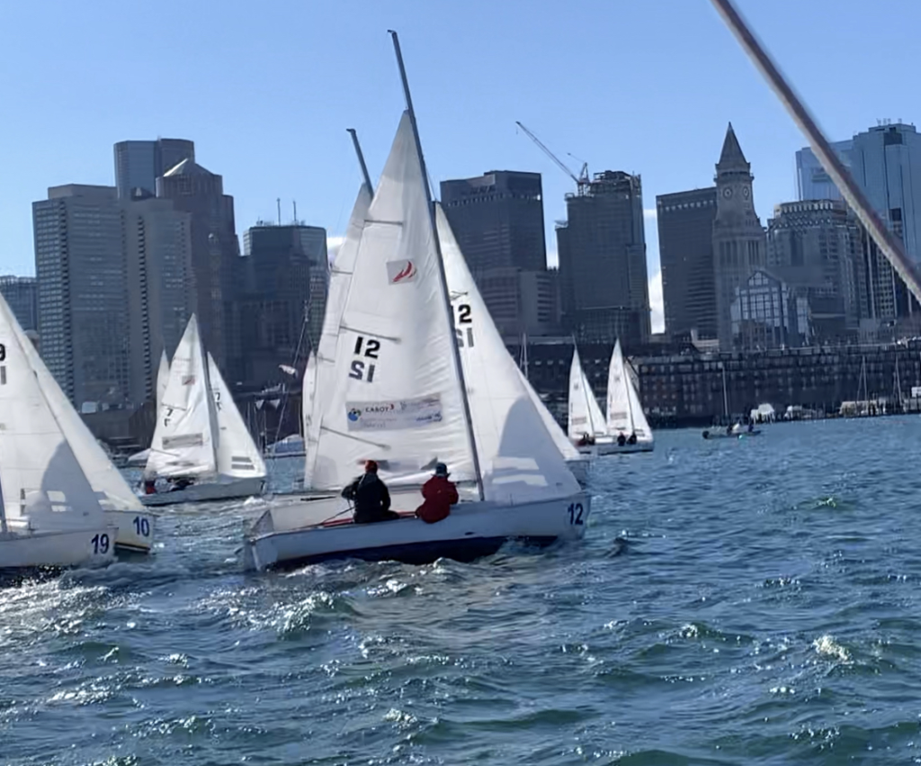 Frostbiting Week 8 Race 1 Start